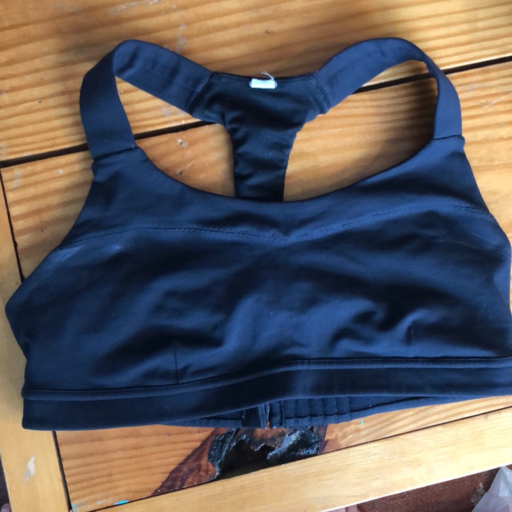 Lululemon bra